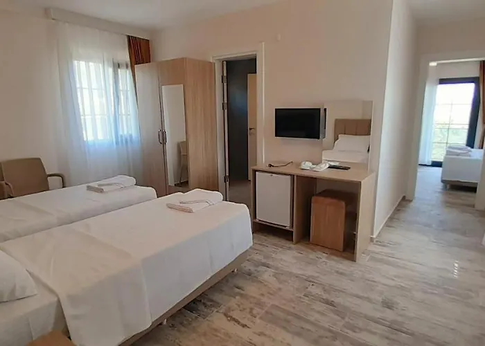 Deniz Ostello Smirne