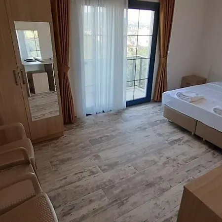 Deniz אכסניה
